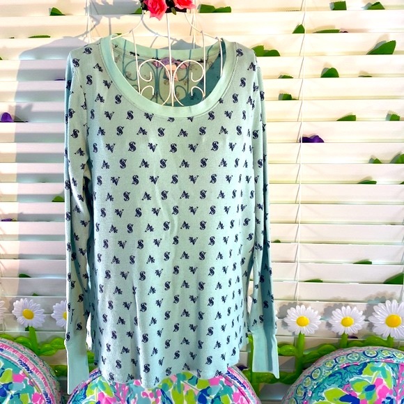 Victoria’s Secret green pajama top with navy blue VS logos - Picture 1 of 7